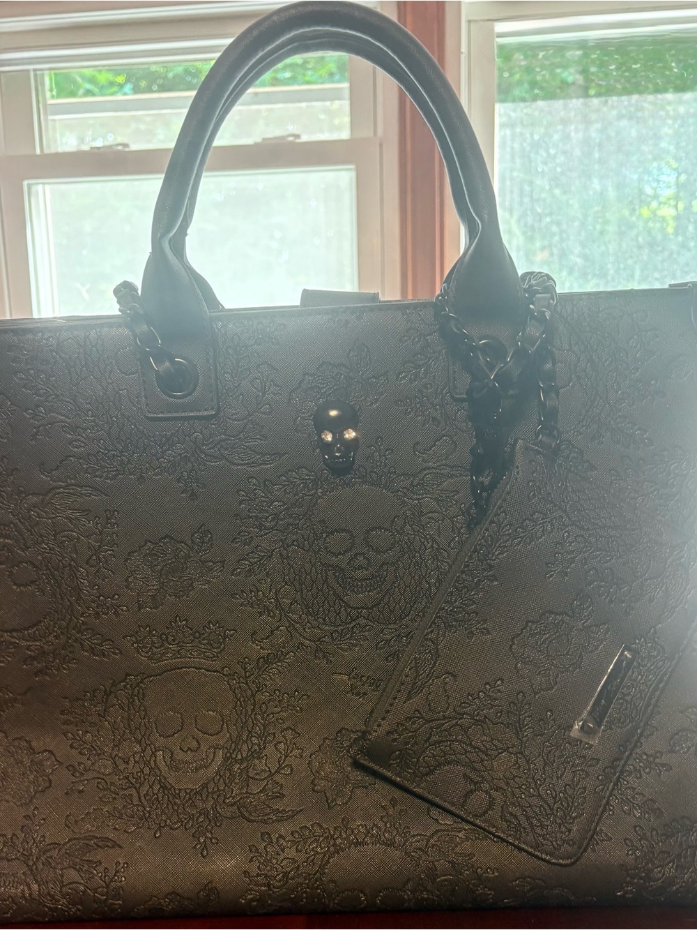 π Betsey Johnson Black Embossed Skull Tote & Pouch Set π - Picture 2 of 11